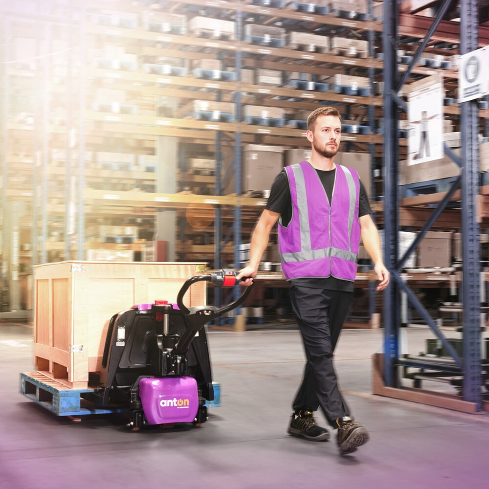 Imagem do produto n.º 13: AntOn by Jungheinrich porta-paletes elétrico PTL 1.5 com rodas de suporte, capacidade de carga de 1500 kg, comprimento do garfo de 1.150 mm